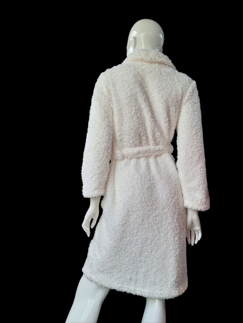 Ulta Beauty Plush Shawl Collar Robe - Cream - Picture 6 of 10